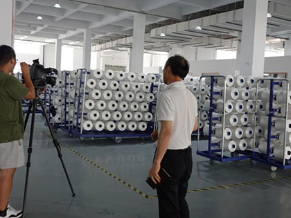 Shaoxing TV média přišla do Chengbang High-tech vést rozhovory a reportáže